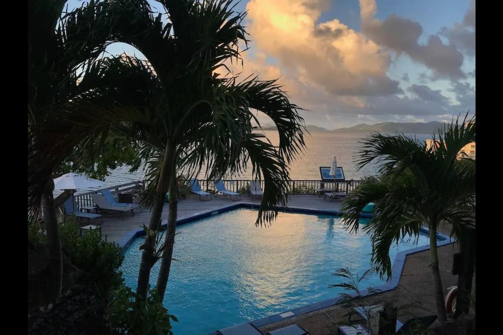 Mermaid Escape - Amazing Views! East End  Esterno foto